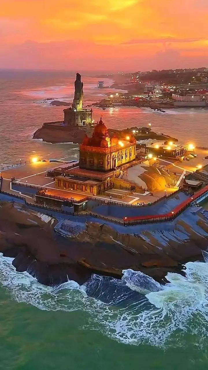 Complete Kerala with Kanyakumari – Cochin – Munnar – Thekkady – Alleppey – Kovalam – Kanyakumari