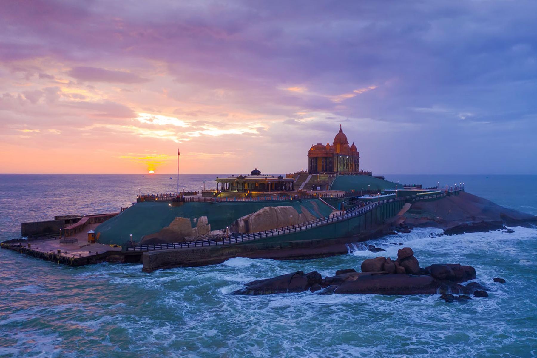 Kerala with Kanyakumari – Munnar – Thekkady – Alleppey – Kanyakumari