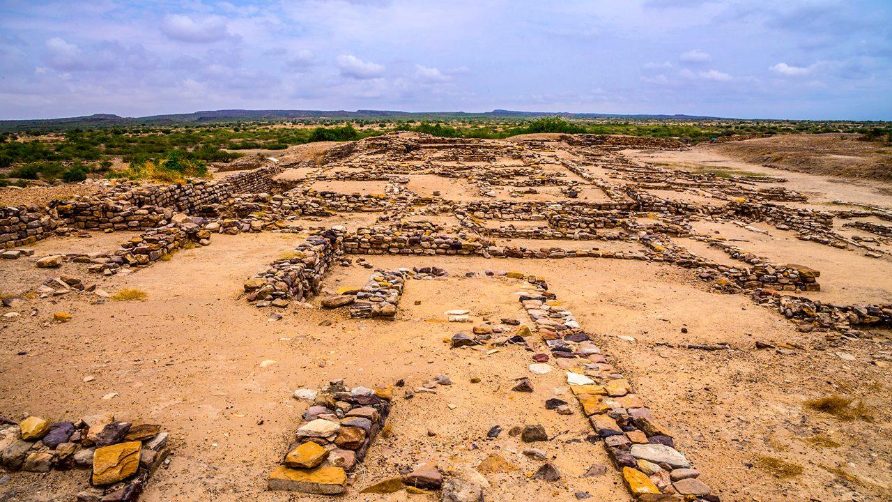 Kutch & Dholavira – Indus Valley Heritage