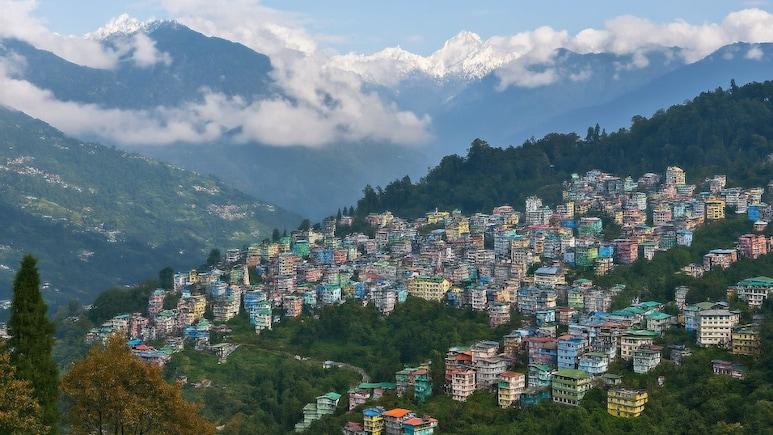 Sikkim Himalayan Escape – Gangtok – Tsomgo Lake – Nathula